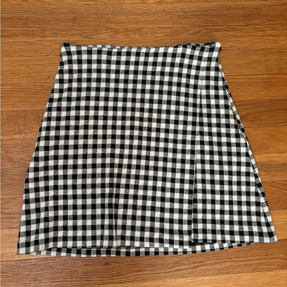 NWOT Mango black and white gingham skirt, x small